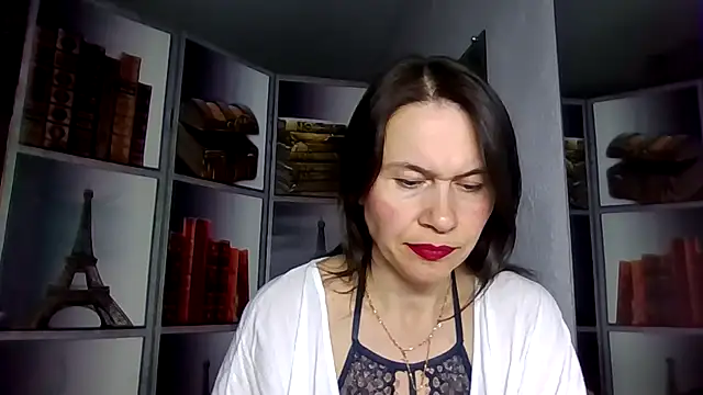 Selena Moo online show from 19, 3, 2026