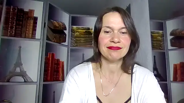 Selena Moo online show from 31, 3, 2026