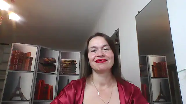 Snapshot of Selena_Moo chatting on 18, 7, 2026 Selena Moo online show from 18, 7, 2026