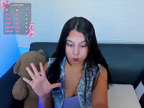 Snapshot of Shadai_Ross chatting on 4, 6, 2026 Shadai Ross online show from 4, 6, 2026