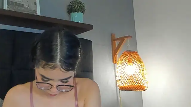 sofi alix online show from 14, 4, 2026