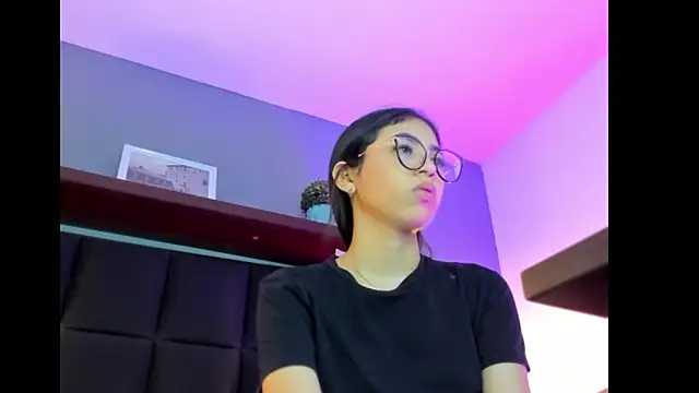 sofi alix online show from 11, 5, 2026