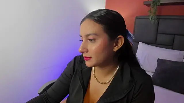 kira relish online show from 26, 3, 2026