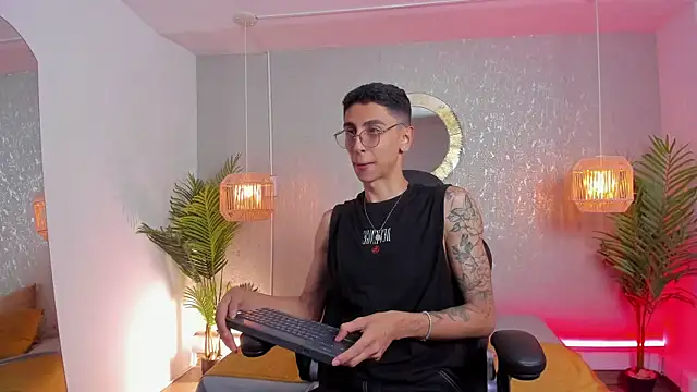 Snapshot of Gio_carangi chatting on 9, 5, 2026 Gio carangi online show from 9, 5, 2026