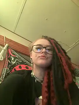 darlingvicuous online show from 22, 3, 2026