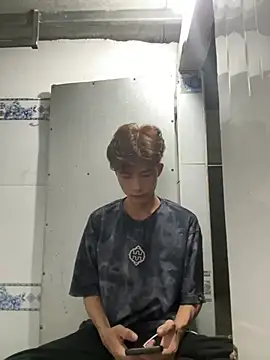 Nguyencuong1999 online show from 3, 5, 2026