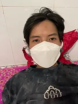 Nguyencuong1999 online show from 21, 3, 2026