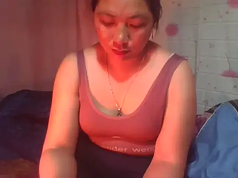 Snapshot of Hena__ chatting on 27, 4, 2026 Hena online show from 27, 4, 2026