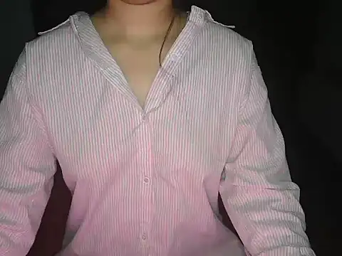 Snapshot of urvashi_rai chatting on 2, 7, 2026 urvashi rai online show from 2, 7, 2026