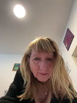 MatureKim online show from 3, 4, 2026