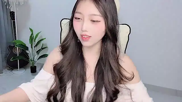 Yukiy8877 online show from 31, 3, 2026