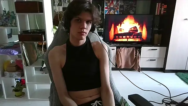 Lucius Mo online show from 3, 4, 2026