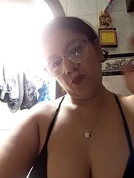 Snapshot of Mielx chatting on 13, 4, 2026 Mielx online show from 13, 4, 2026