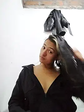 Snapshot of abigail240 chatting on 3, 5, 2026 abigail240 online show from 3, 5, 2026