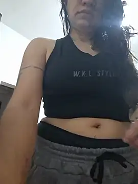 Gia-and-Lara online show from 19, 6, 2026