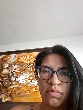 Gia-and-Lara online show from 29, 3, 2026