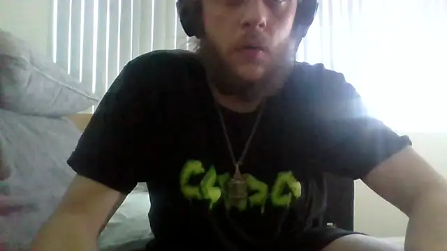 alejandro69420 online show from 16, 4, 2026