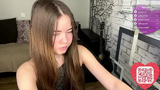 ElmiraDabato online show from 6, 7, 2026