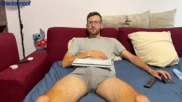 Snapshot of SoloUno0 chatting on 6, 8, 2026 SoloUno0 online show from 6, 8, 2026