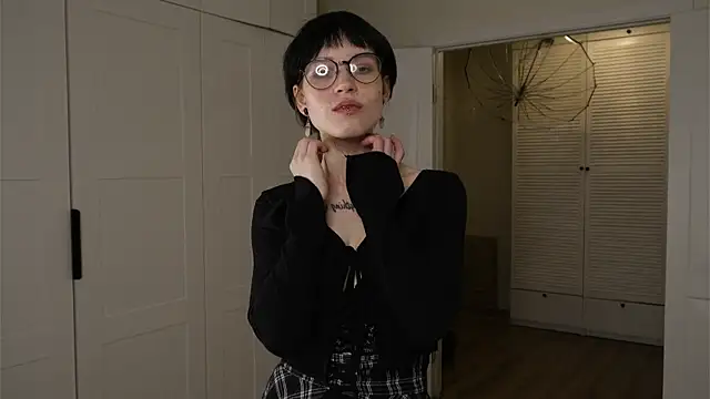 Snapshot of RubieNibbs chatting on 27, 3, 2026 RubieNibbs online show from 27, 3, 2026