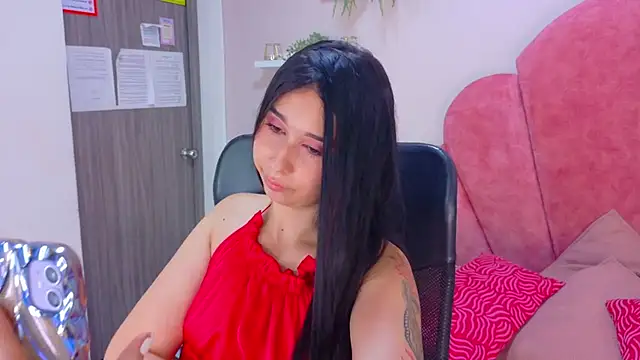 Snapshot of StarrMoon__ chatting on 26, 6, 2026 StarrMoon online show from 26, 6, 2026