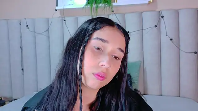 Snapshot of StarrMoon__ chatting on 30, 6, 2026 StarrMoon online show from 30, 6, 2026