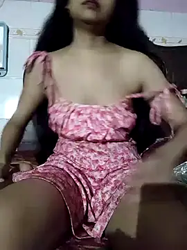 Snapshot of ALIZA_FENDY chatting on 5, 7, 2026 ALIZA FENDY online show from 5, 7, 2026