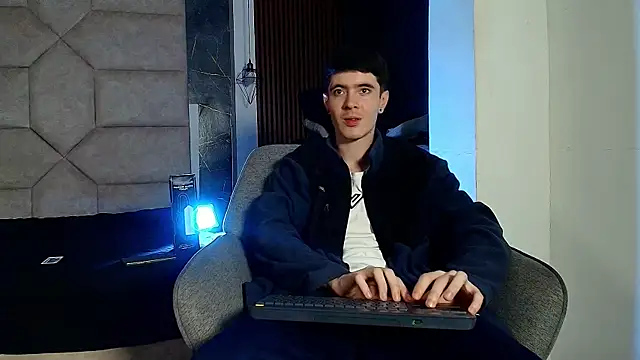 Snapshot of lio____ chatting on 10, 7, 2026 lio online show from 10, 7, 2026