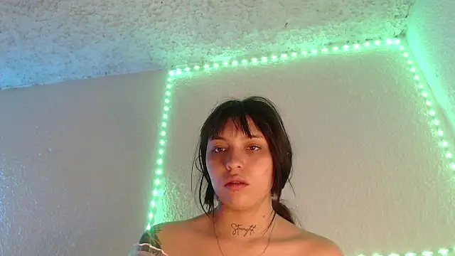 Snapshot of Val_Time chatting on 1, 6, 2026 Val Time online show from 1, 6, 2026