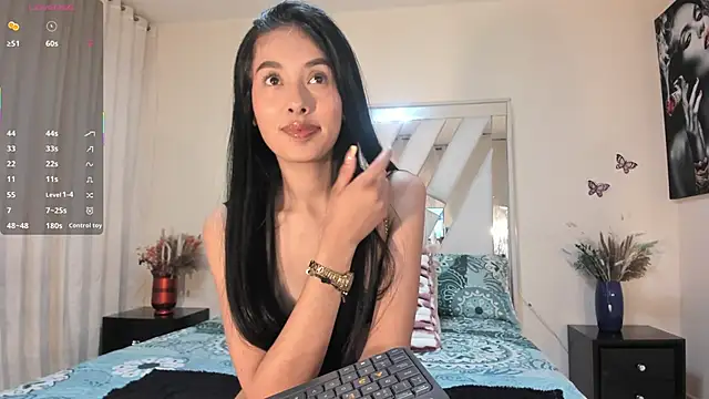 candy skyy online show from 18, 4, 2026