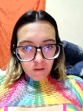 Snapshot of Greta_silber26 chatting on 13, 4, 2026 Greta silber26 online show from 13, 4, 2026