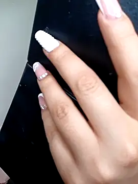 EmiilyFoxx090 online show from 3, 4, 2026