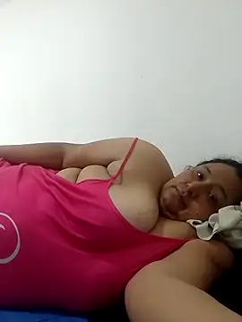Snapshot of tistmature-69 chatting on 10, 6, 2026 tistmature-69 online show from 10, 6, 2026