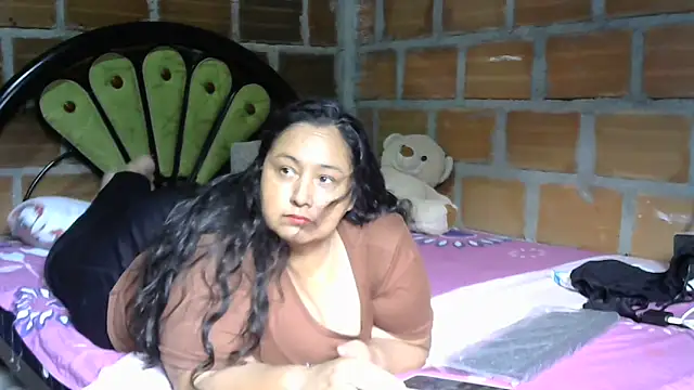 Snapshot of tistmature-69 chatting on 19, 6, 2026 tistmature-69 online show from 19, 6, 2026