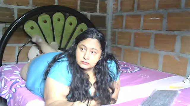 Snapshot of tistmature-69 chatting on 30, 7, 2026 tistmature-69 online show from 30, 7, 2026