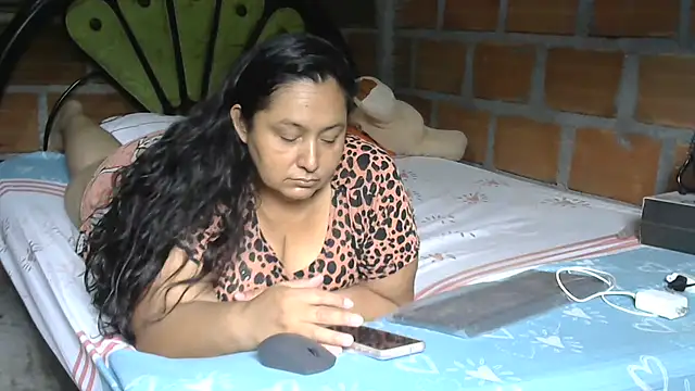 Snapshot of tistmature-69 chatting on 5, 8, 2026 tistmature-69 online show from 5, 8, 2026