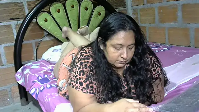 Snapshot of tistmature-69 chatting on 16, 6, 2026 tistmature-69 online show from 16, 6, 2026