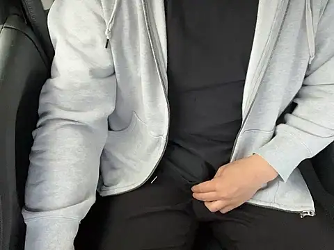 ChubbyTokyo online show from 9, 4, 2026