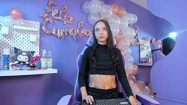 Zoe 444 online show from 12, 4, 2026