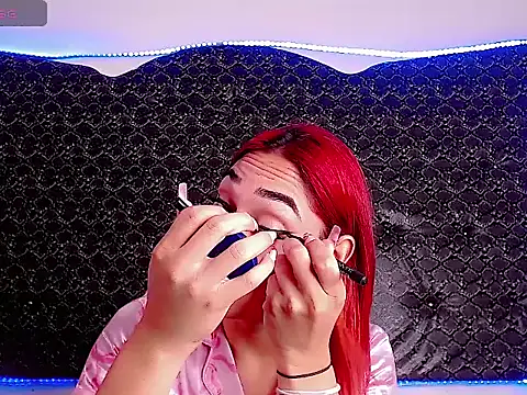 Salome bichtxx online show from 26, 4, 2026