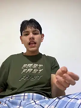 Snapshot of juanma759 chatting on 8, 4, 2026 juanma759 online show from 8, 4, 2026