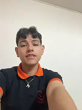 Snapshot of juanma759 chatting on 23, 6, 2026 juanma759 online show from 23, 6, 2026