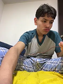 Snapshot of juanma759 chatting on 13, 4, 2026 juanma759 online show from 13, 4, 2026