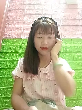 AmyLinee01 online show from 10, 6, 2026