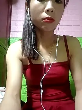 AmyLinee01 online show from 24, 4, 2026