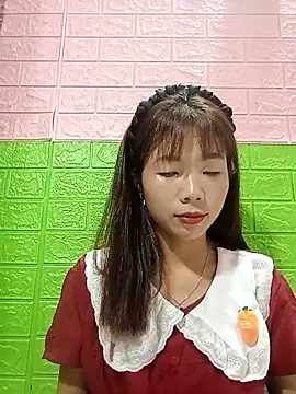 AmyLinee01 online show from 22, 6, 2026