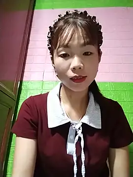 AmyLinee01 online show from 29, 5, 2026
