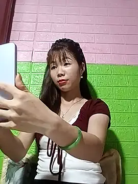 AmyLinee01 online show from 3, 6, 2026