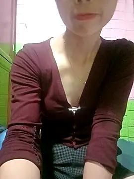 AmyLinee01 online show from 7, 4, 2026