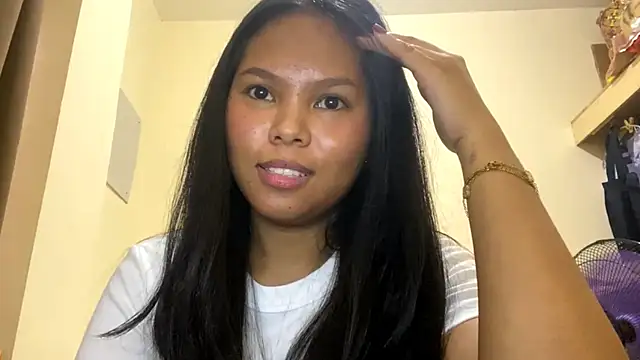 CorrinaThach online show from 23, 3, 2026